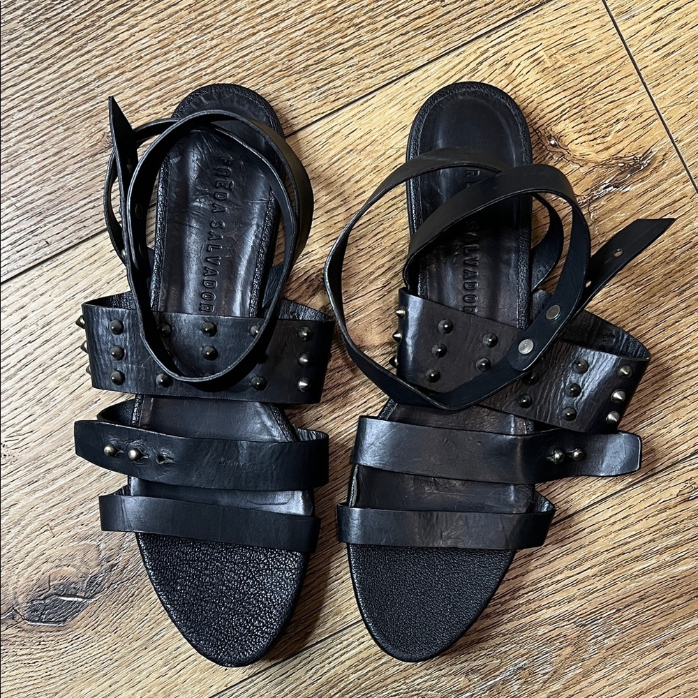 Freda Salvador Black Leather Strappy Sandals w/Spike Detail Size 10